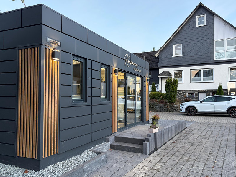 Friseurcontainer im Garten