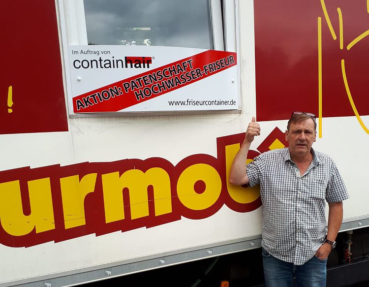 containhair friseurmobil